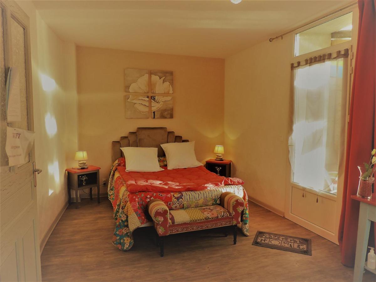 Chambres D'Hotes La Dorgisane Venterol  Εξωτερικό φωτογραφία