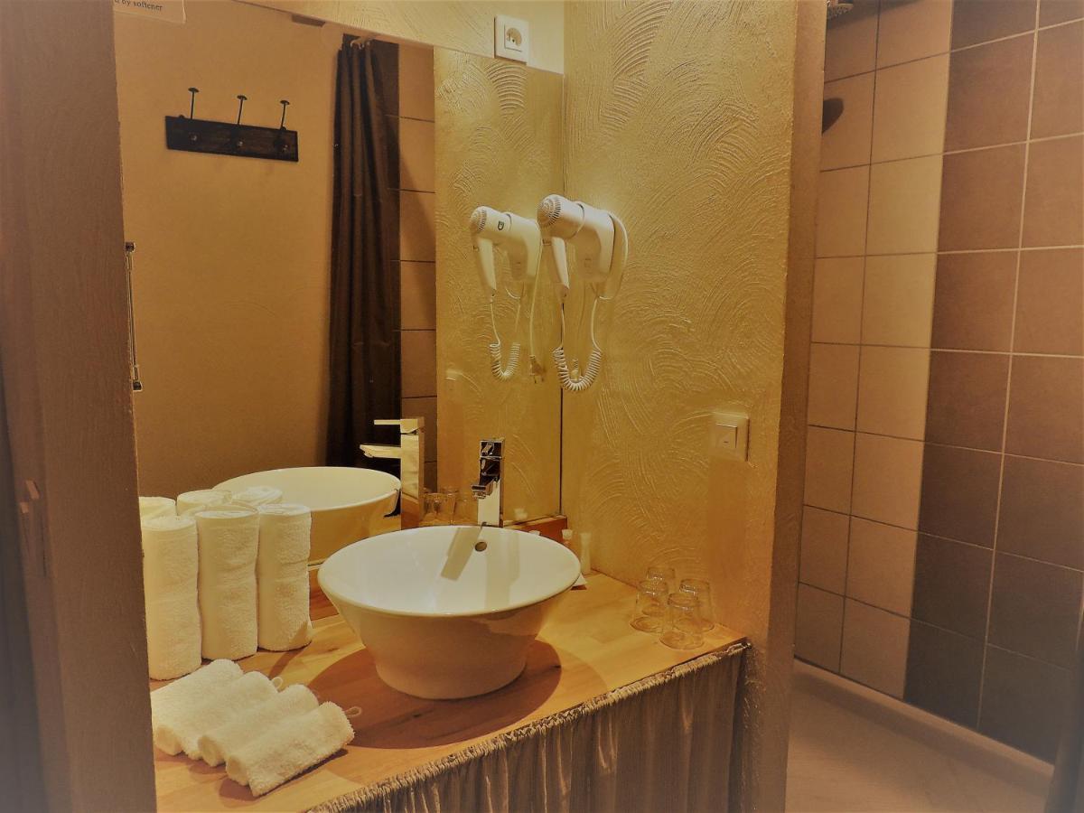Chambres D'Hotes La Dorgisane Venterol  Εξωτερικό φωτογραφία